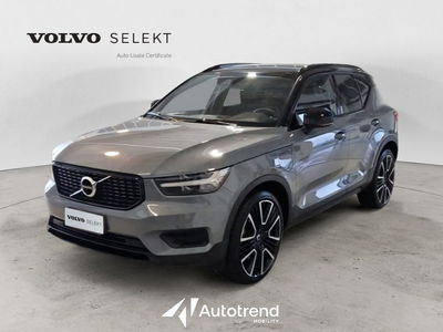 Volvo XC40 T5 Recharge Plug-in Hybrid R-design del 2021 usata a Bari