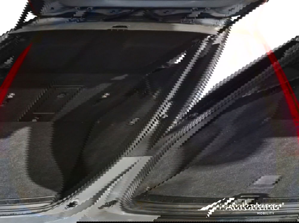 Volvo XC40 usata a Bari (14)