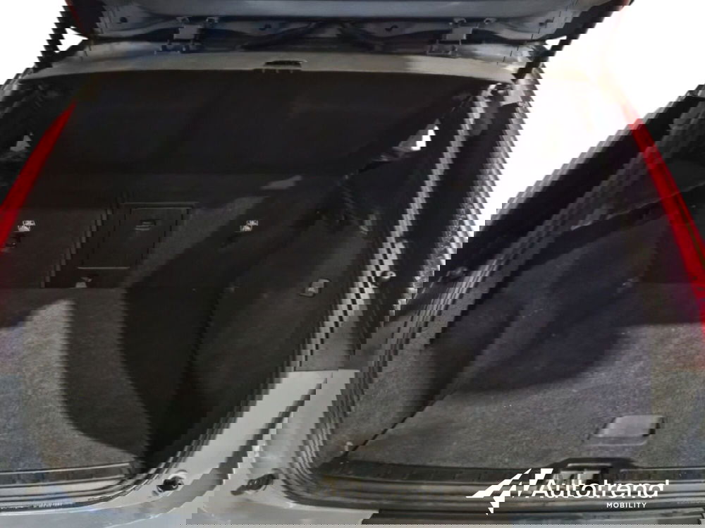 Volvo XC40 usata a Bari (15)