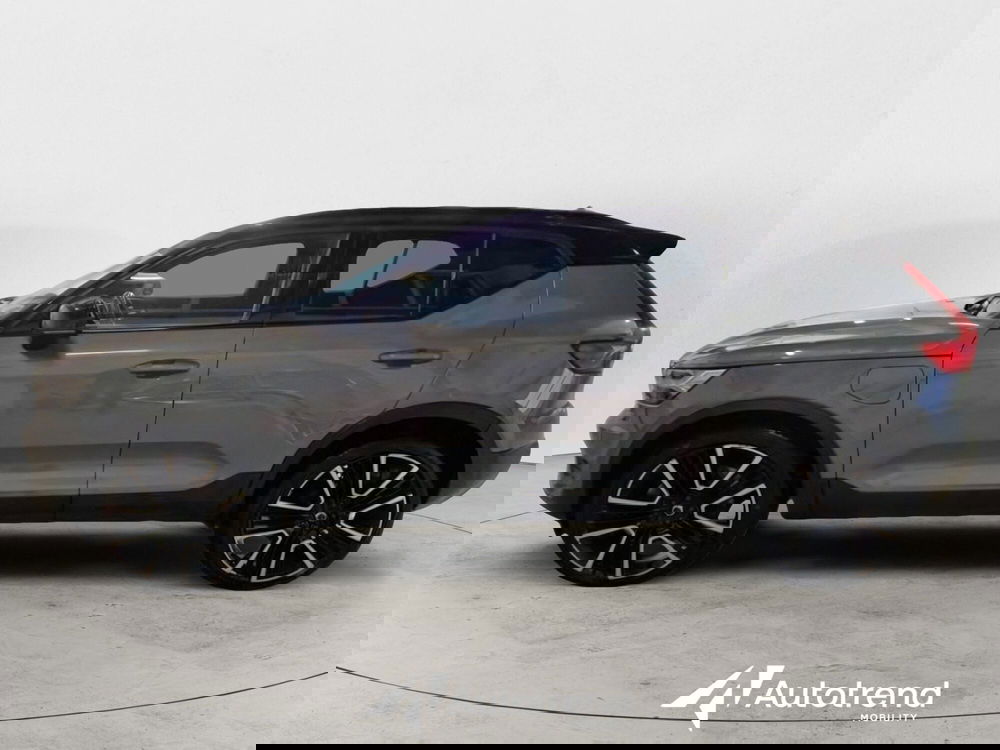 Volvo XC40 usata a Bari (4)