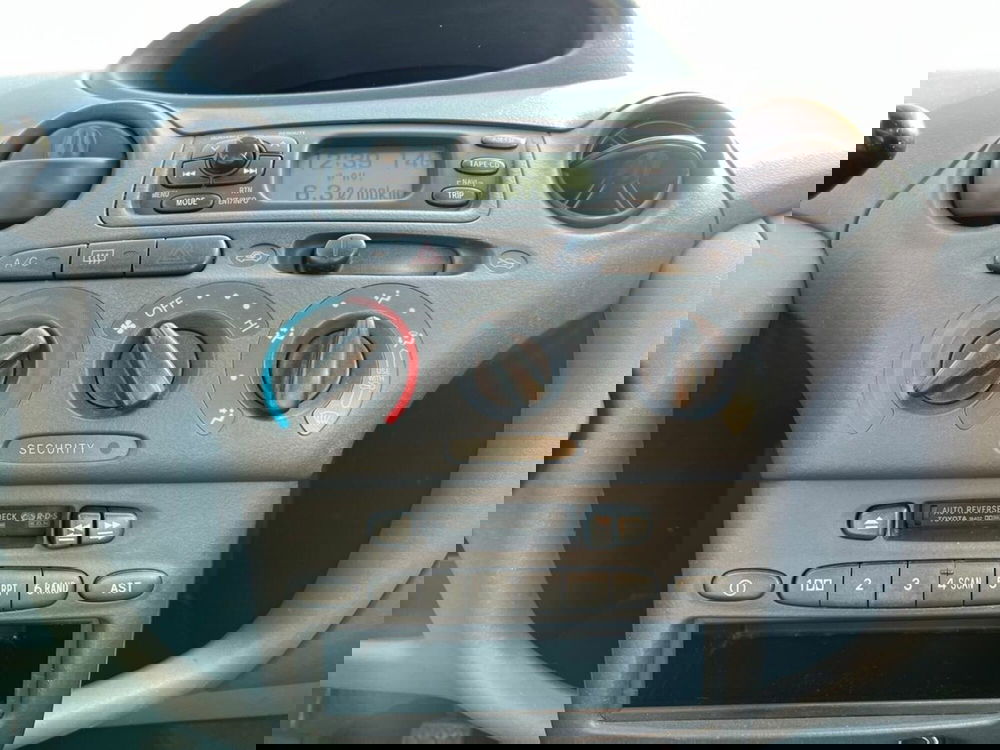 Toyota Yaris usata a Sondrio (13)