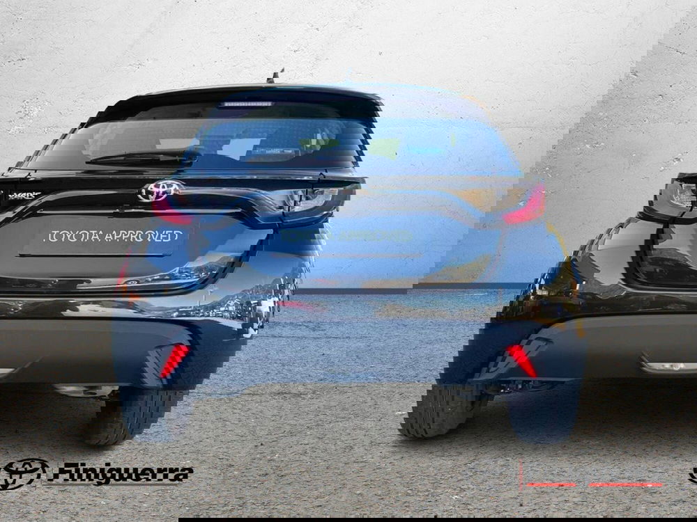 Toyota Yaris usata a Lecco (4)