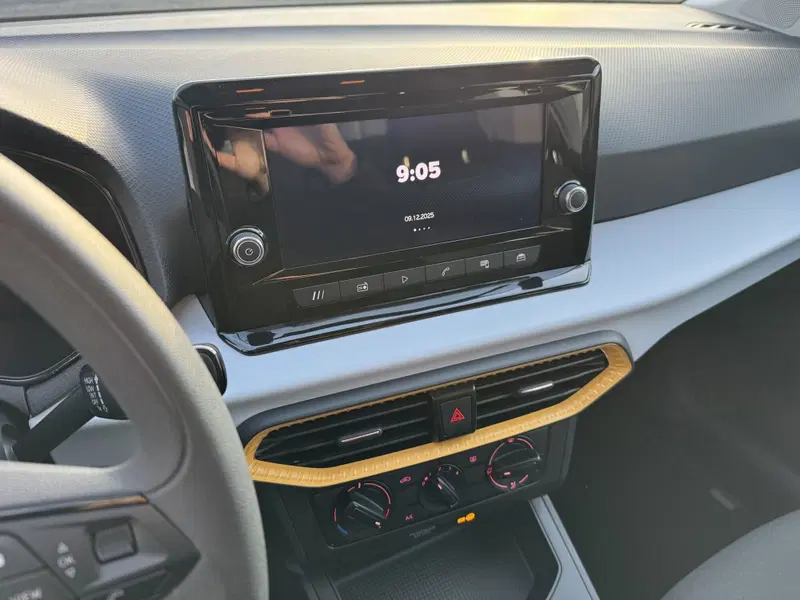 SEAT Arona usata a Como (14)