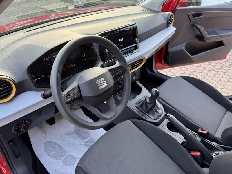 SEAT Arona usata a Como (9)