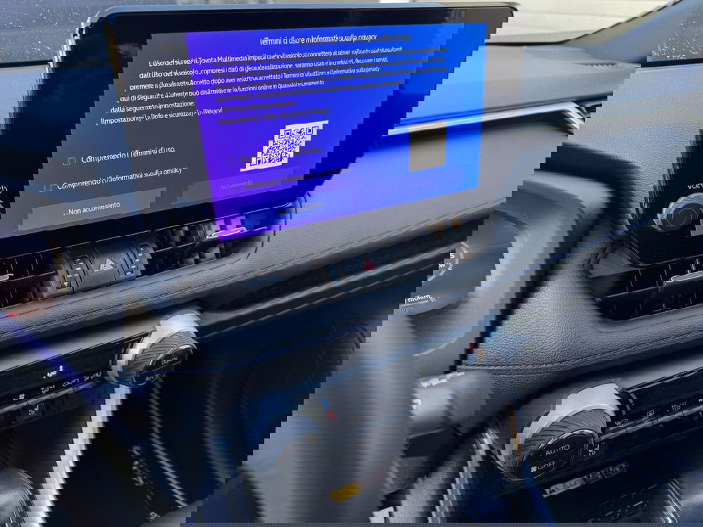 Toyota Rav4 usata a Como (12)