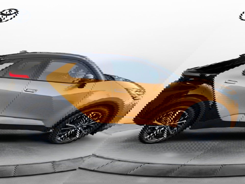 Toyota Toyota C-HR usata a Como (10)