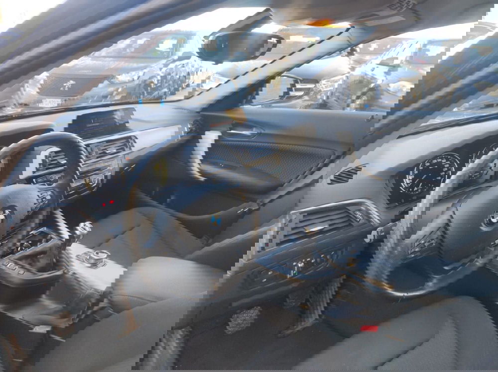 BMW Serie 1 5p. usata a Salerno (19)