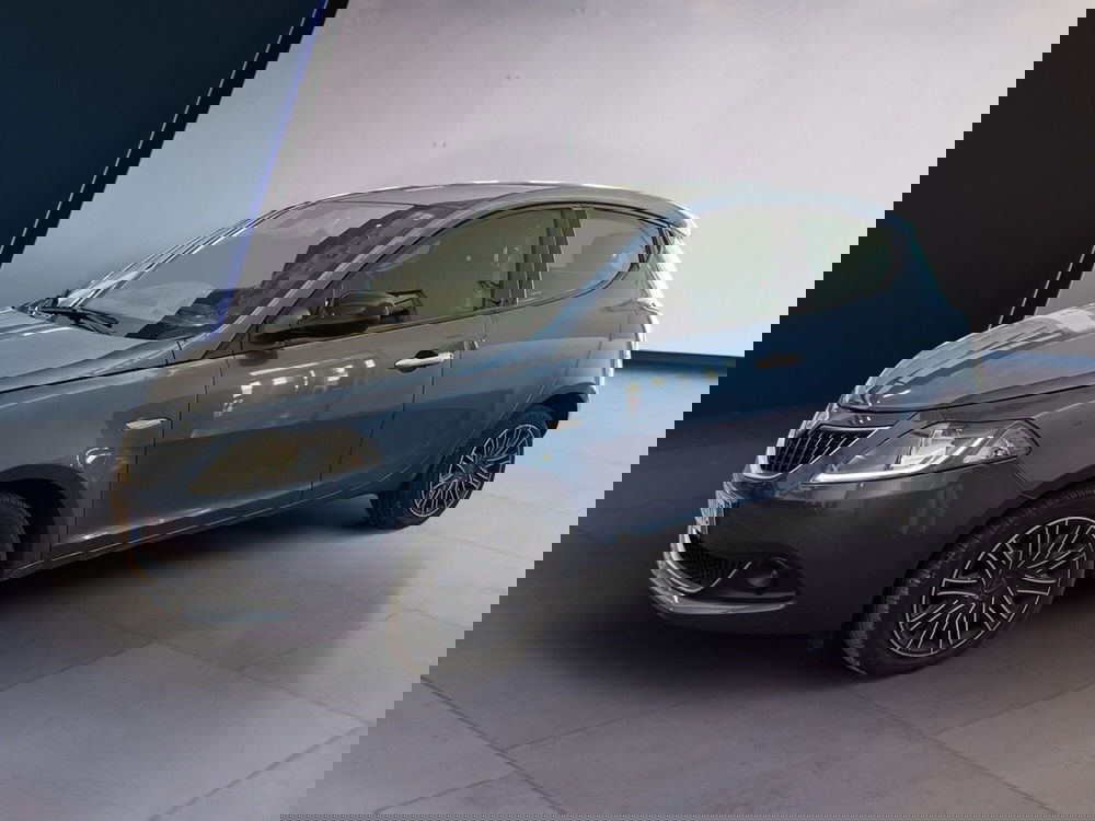 Lancia Ypsilon usata a Torino (2)