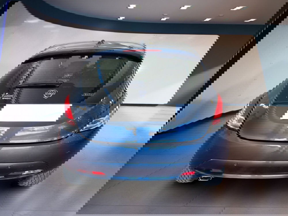 Lancia Ypsilon usata a Torino (5)