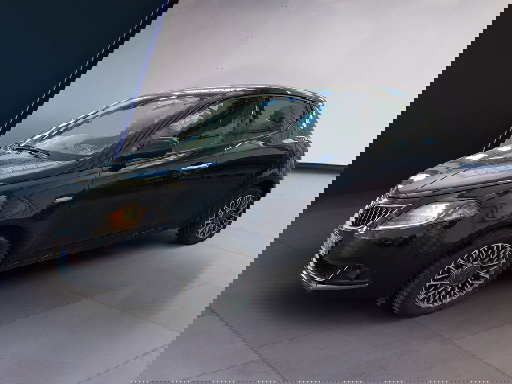 Lancia Ypsilon usata a Torino (2)