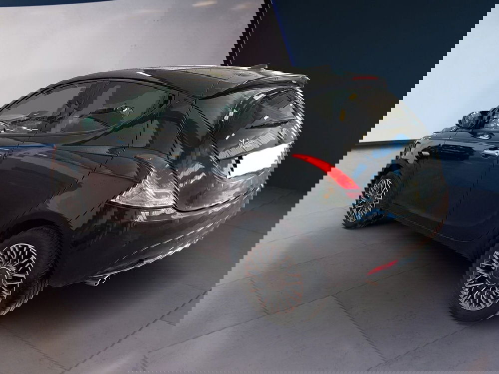 Lancia Ypsilon usata a Torino (6)