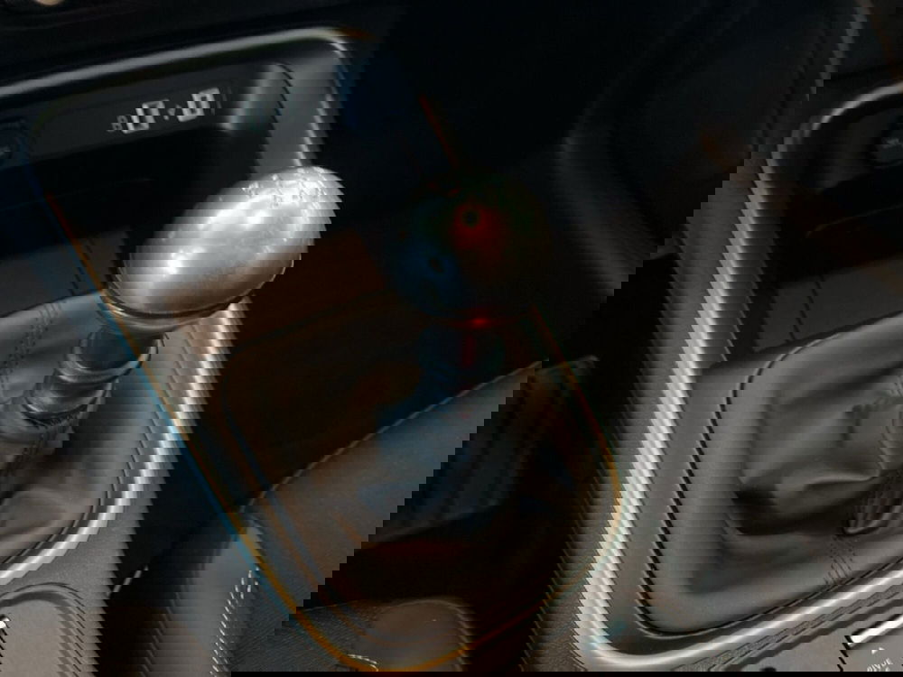 Jeep Avenger usata a Torino (14)