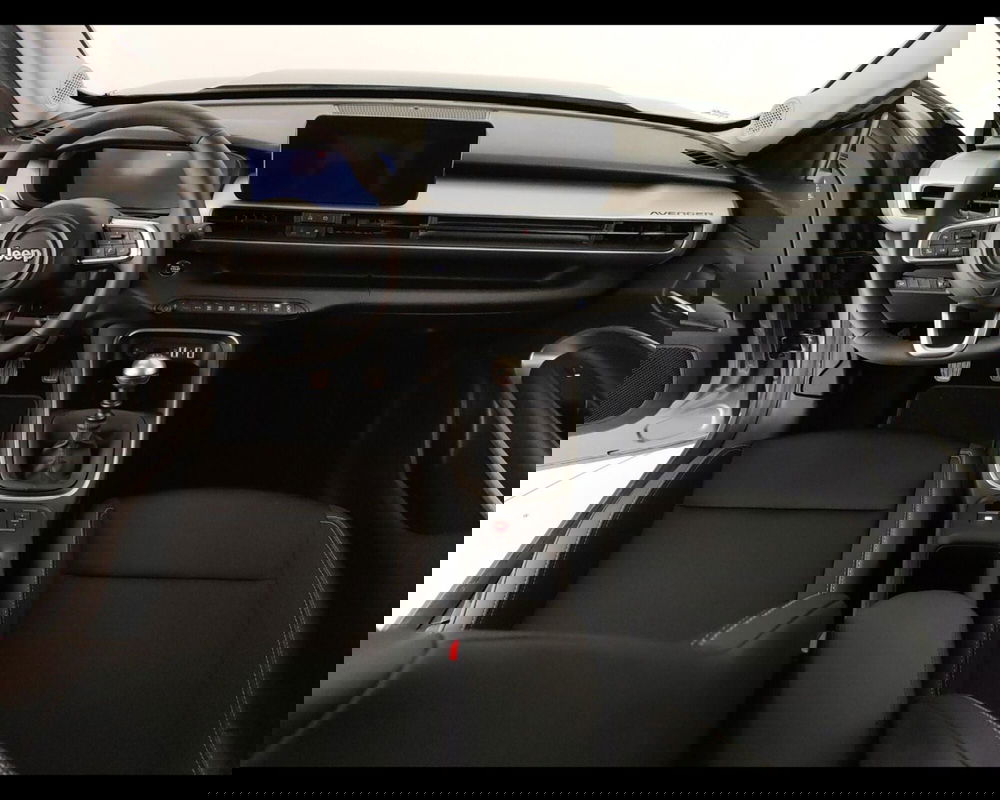 Jeep Avenger usata a Caserta (15)