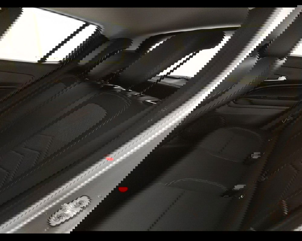 Jeep Avenger usata a Caserta (19)