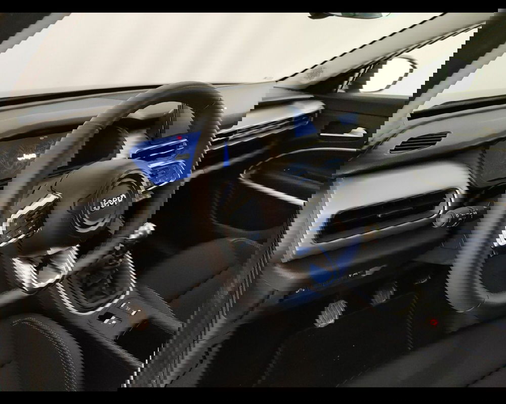 Jeep Avenger usata a Caserta (20)