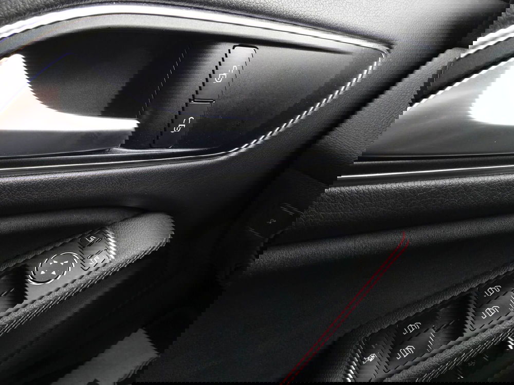 Mercedes-Benz GLA SUV usata a Treviso (11)