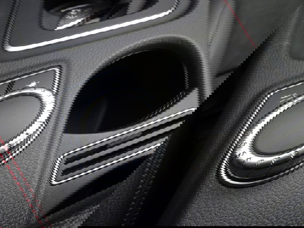 Mercedes-Benz GLA SUV usata a Treviso (18)