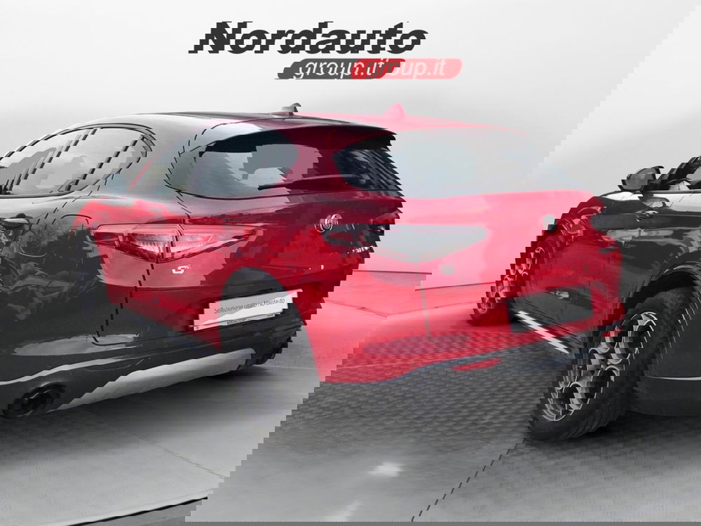 Alfa Romeo Stelvio usata a Treviso (7)