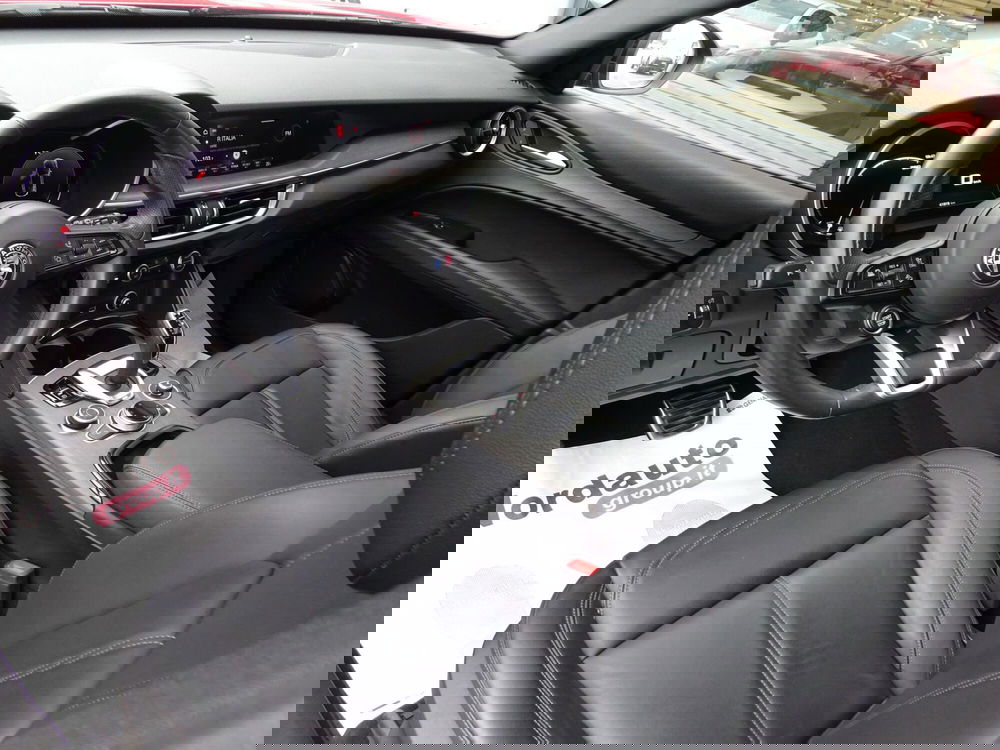 Alfa Romeo Stelvio usata a Treviso (9)