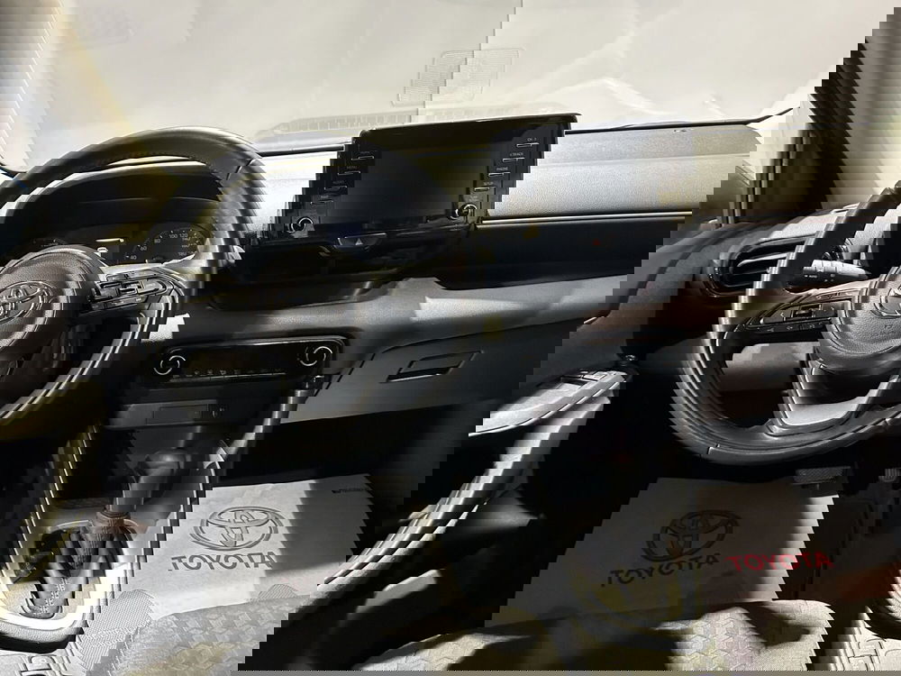 Toyota Yaris usata a Milano (10)