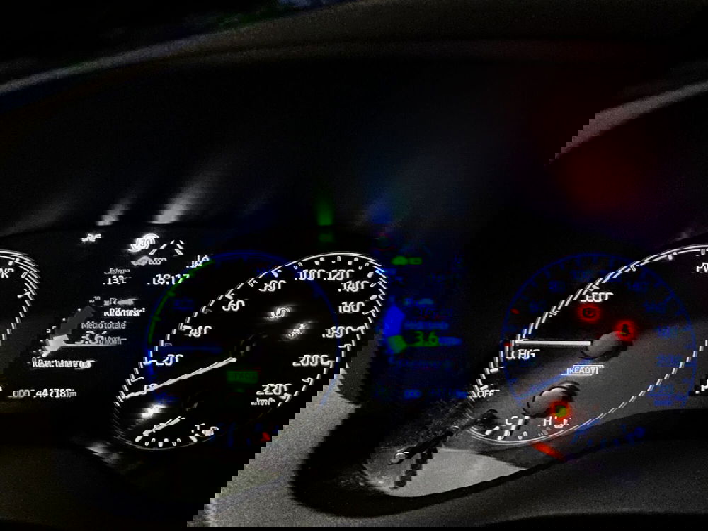 Toyota Yaris usata a Milano (13)