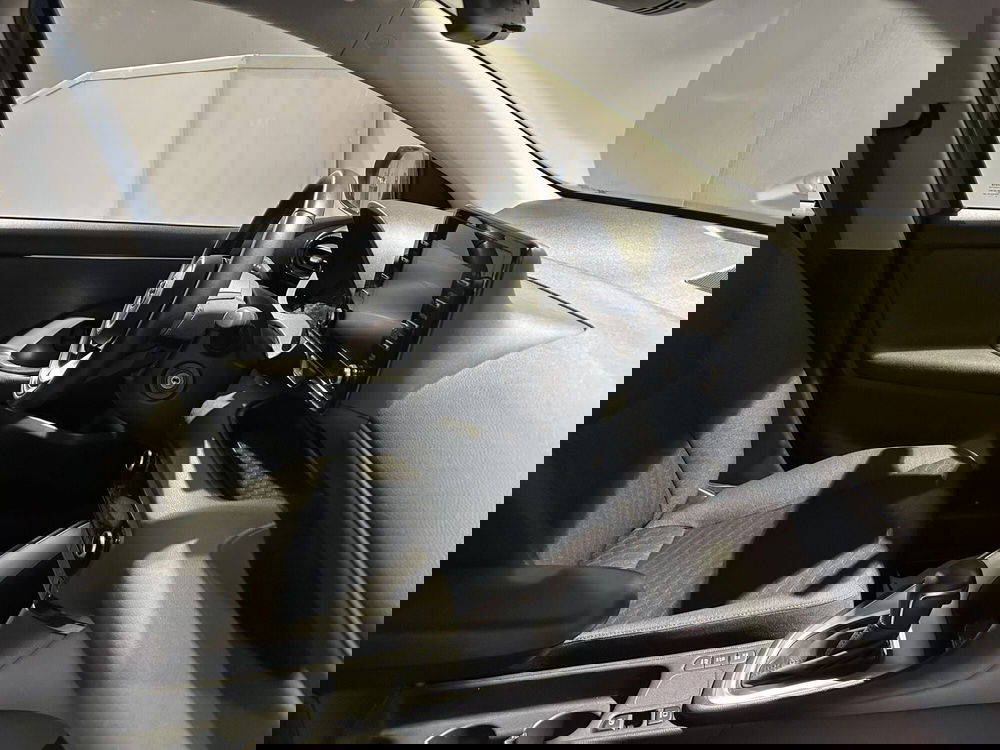 Toyota Yaris usata a Milano (8)