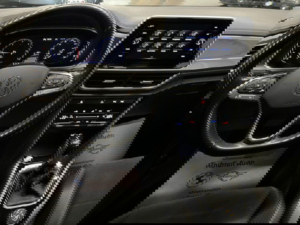 Volkswagen T-Roc usata a Alessandria (11)