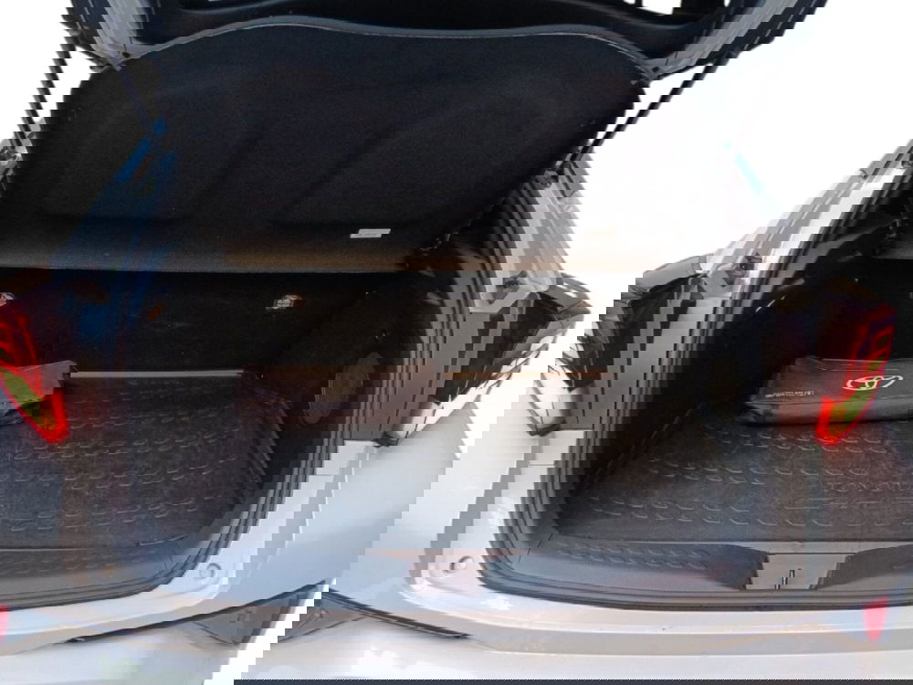 Toyota Toyota C-HR usata a Milano (12)