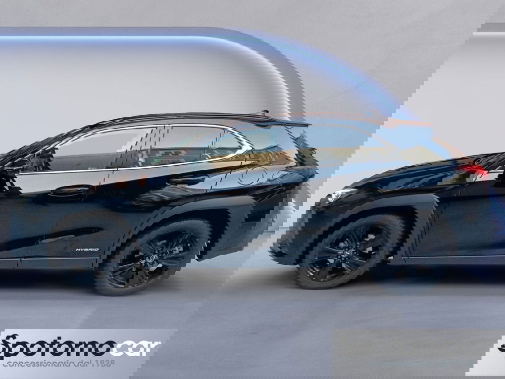 Lexus UX usata a Milano (3)