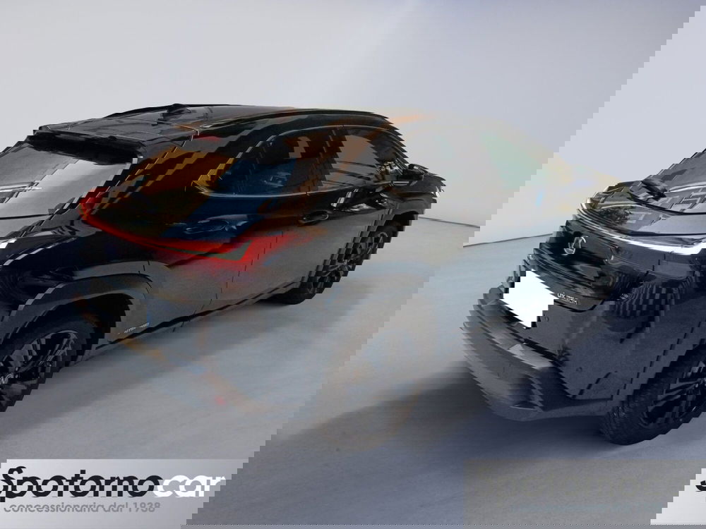 Lexus UX usata a Milano (6)