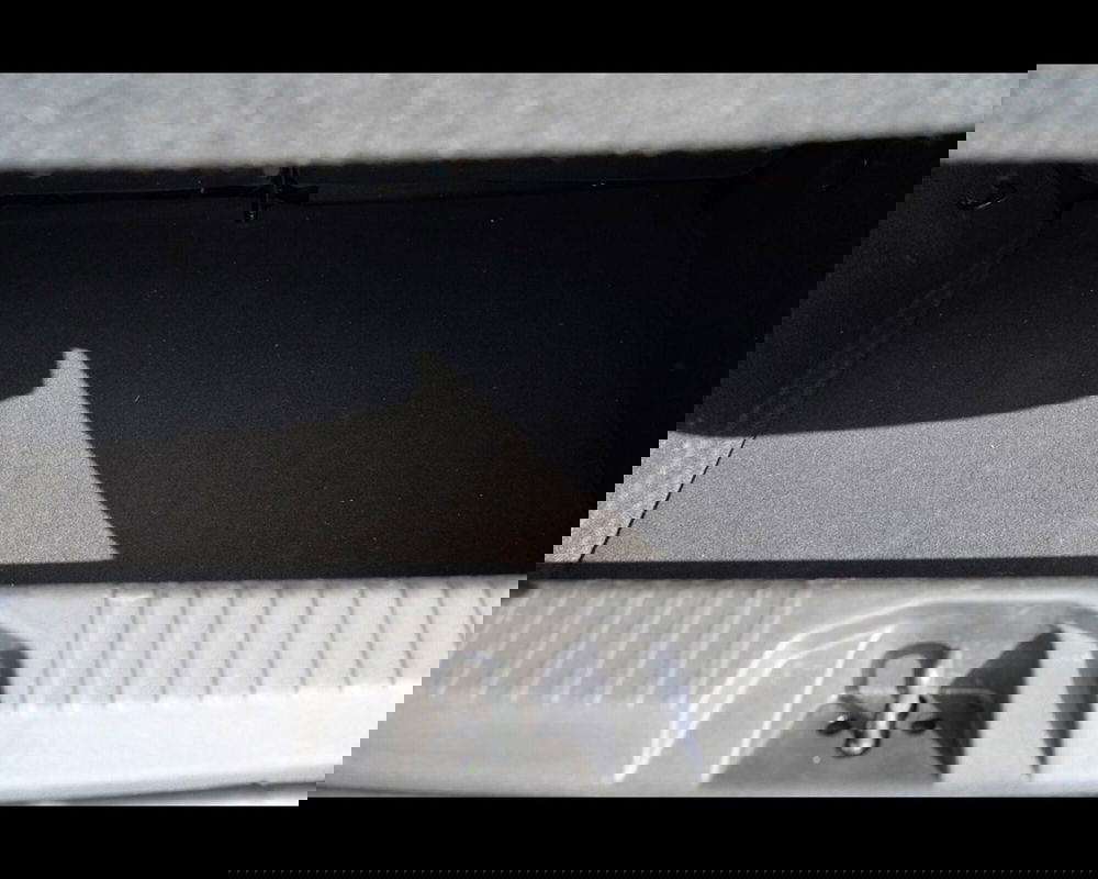 Renault Clio usata a Venezia (14)