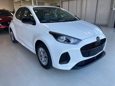 Mazda Mazda2 Hybrid 1.5 VVT e-CVT Full Hybrid Electric Select nuova a Vigevano