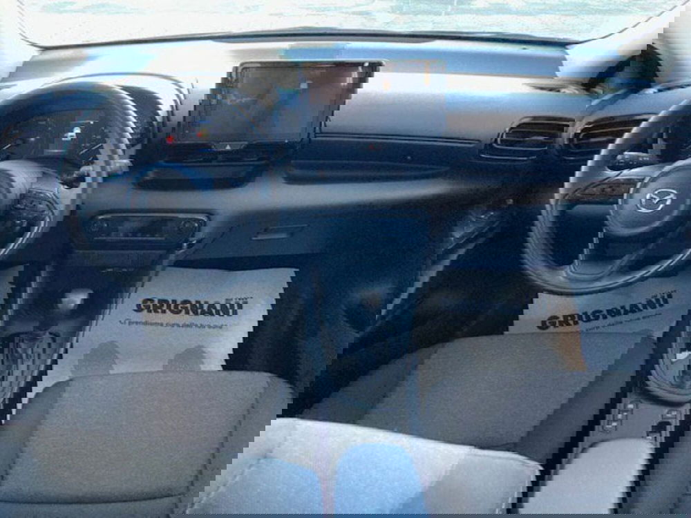 Mazda Mazda2 Hybrid nuova a Pavia (10)