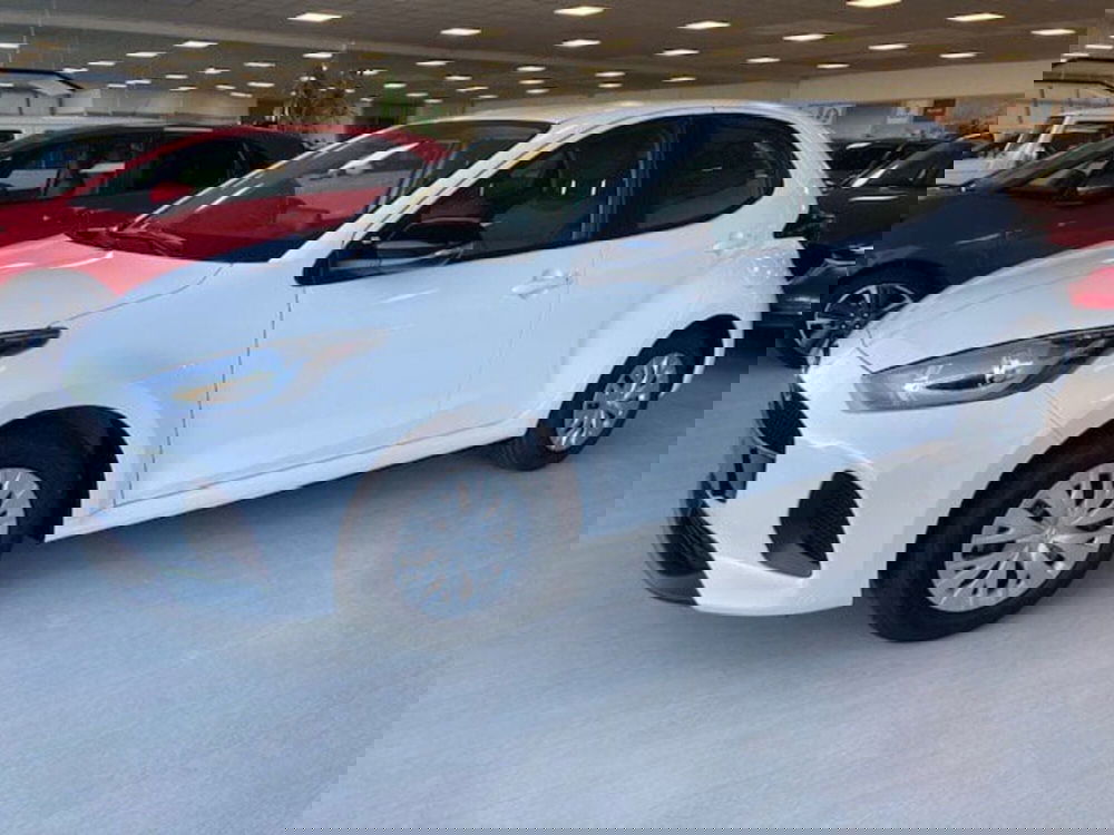 Mazda Mazda2 Hybrid nuova a Pavia (4)