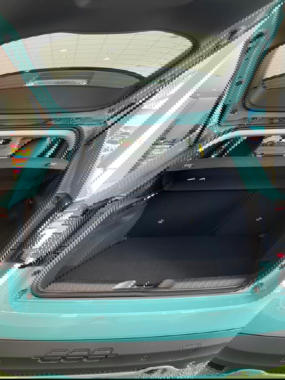 Fiat 600 nuova a Reggio Emilia (20)