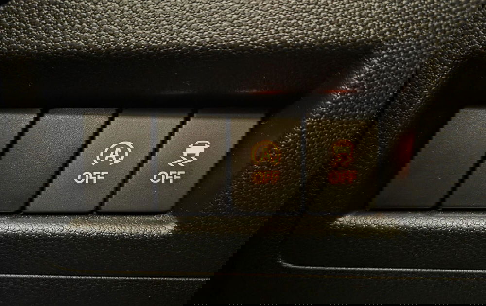 Suzuki Ignis usata a Pavia (20)