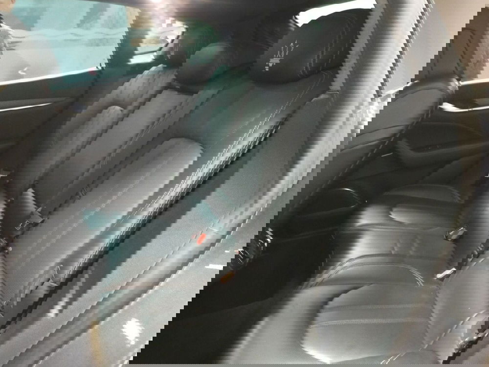 Maserati Levante usata a Reggio Emilia (10)