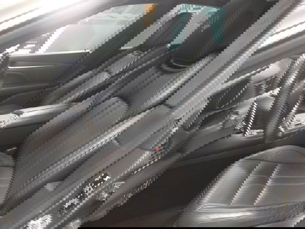 Maserati Levante usata a Reggio Emilia (9)