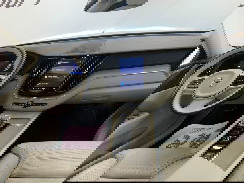 Volvo XC60 usata a Ferrara (17)