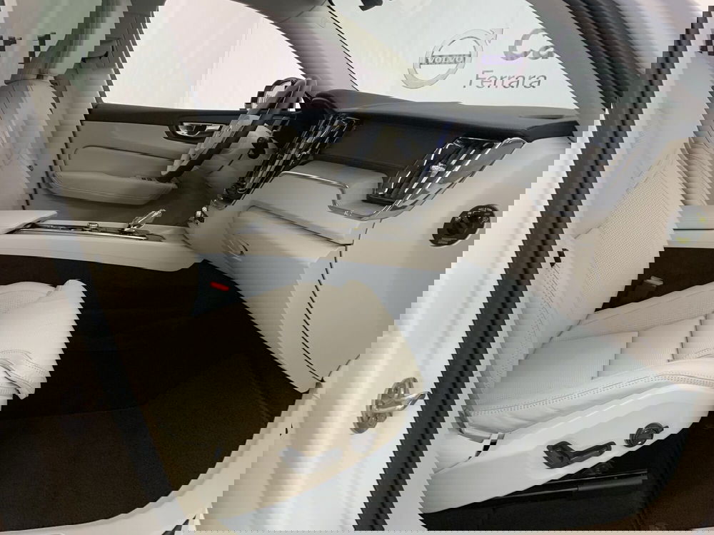 Volvo XC60 usata a Ferrara (18)