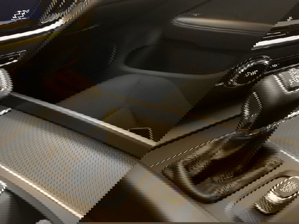 Volvo V60 usata a Ferrara (17)