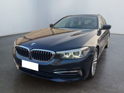 BMW Serie 5 Touring 530d xDrive 249CV  Luxury del 2018 usata a Modena
