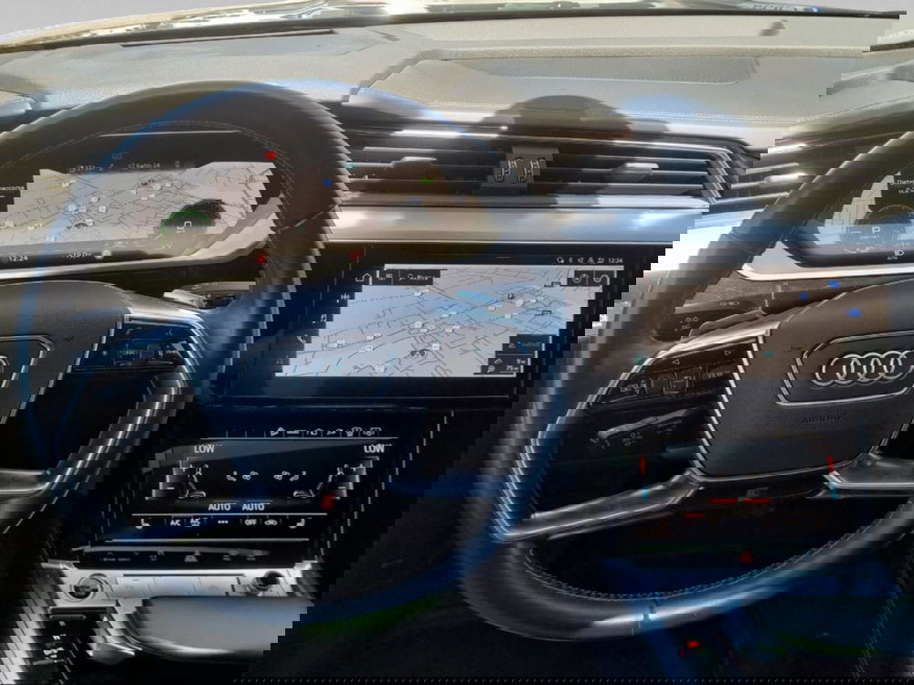 Audi e-tron Sportback usata a Siena (8)