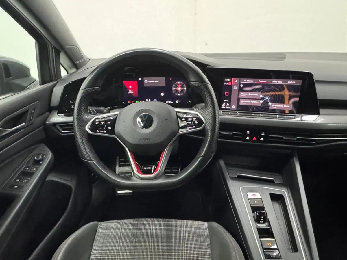 Volkswagen Golf usata a Como (9)