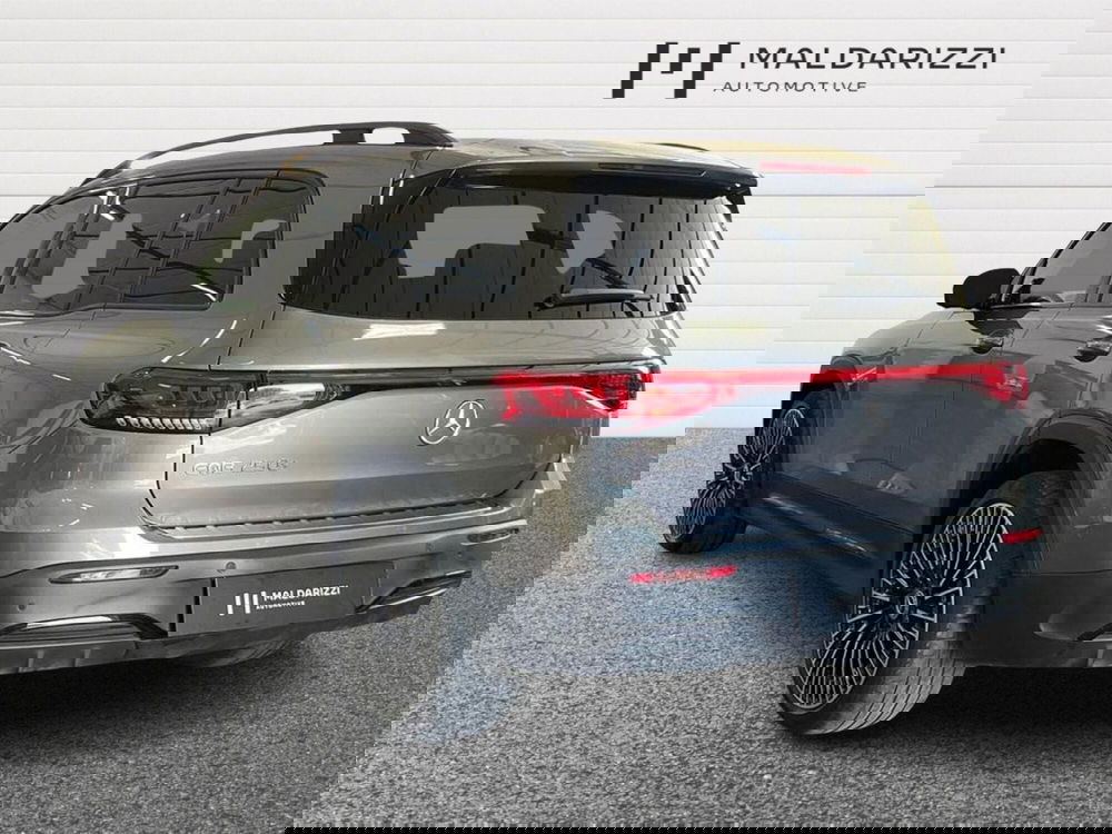 Mercedes-Benz EQB usata a Bari (4)