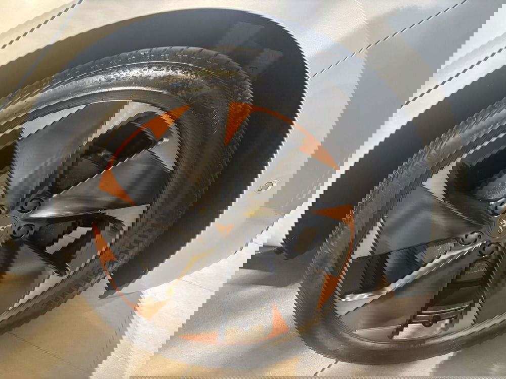 Cupra Born nuova a Ferrara (7)