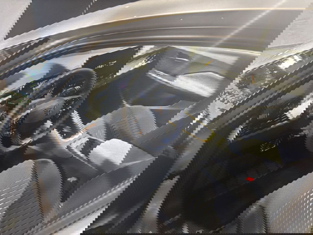 Cupra Born nuova a Ferrara (8)