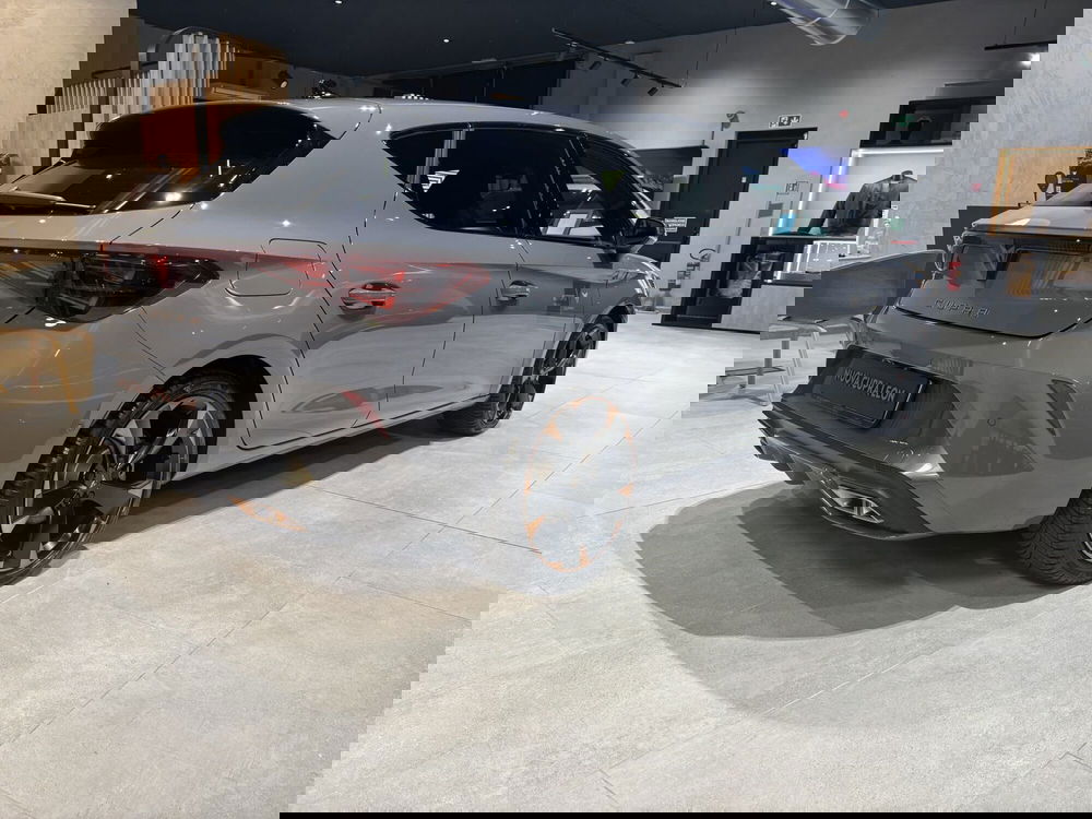 Cupra Leon nuova a Ferrara (5)