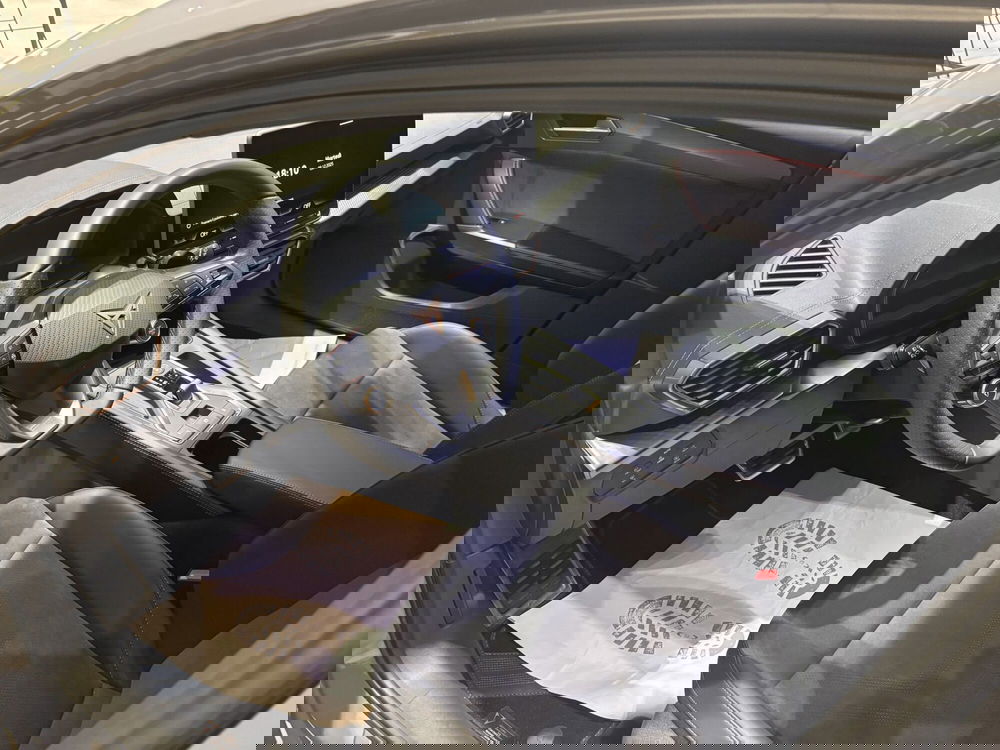 Cupra Leon nuova a Ferrara (8)