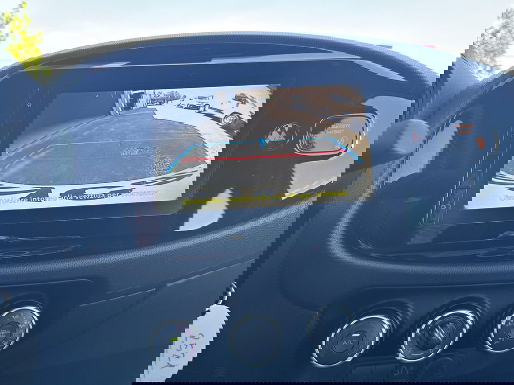 Toyota Aygo X usata a Ferrara (14)